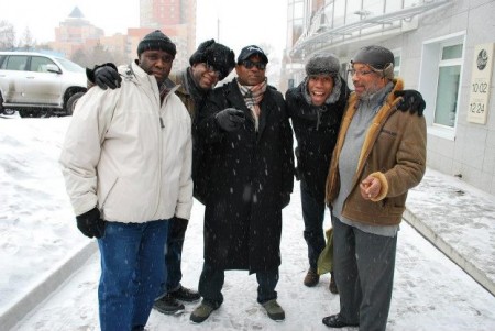 422783_398530433496525_238728310_n