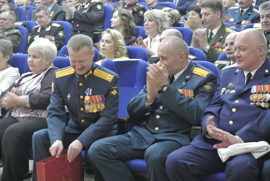 _DSC0740 любопытно by . 