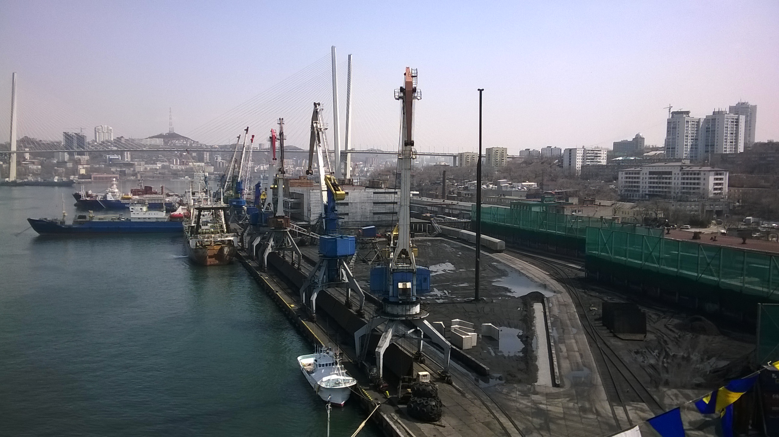 WP_20150418_008 порт by . 