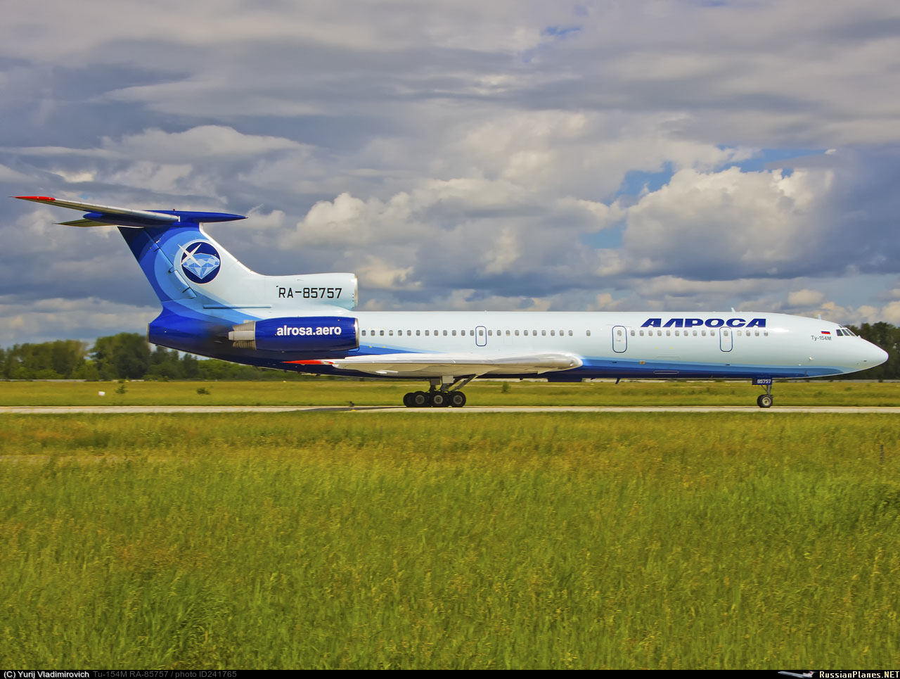 Прощай, «Большая тушка»: самолёт Ту-154 выполнил последний гражданский перелёт