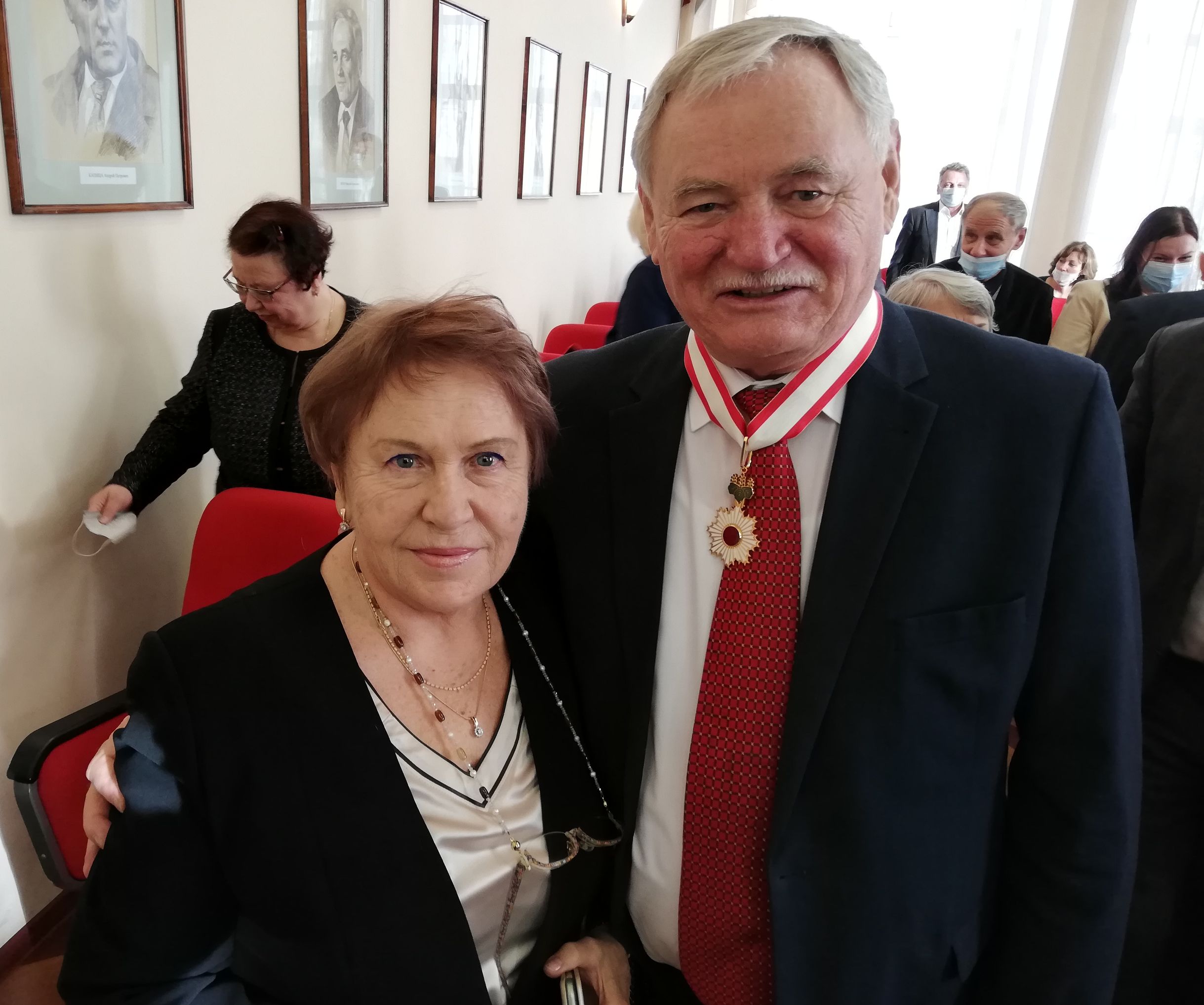 IMG_20211208_ супруги Сергиенко IMG_20211208_ супруги Сергиенко by .