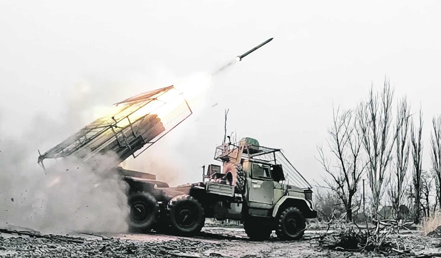 Огонь по противнику. Фото из архива части. by . 